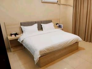 365 Serviced Apartments