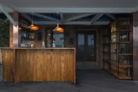 YAOJIA XINGLUOHAIYE RESORT - Bar