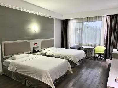 Runhe Business Hotel (Zhengzhou South Third Ring Zhongzhou Avenue)