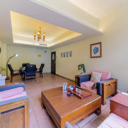 Nankunshan Fengye Holiday Hotel