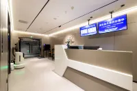 24Room E-sports Hotel (Tianjin Wudadao）