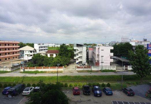 송판부리 호텔 외관