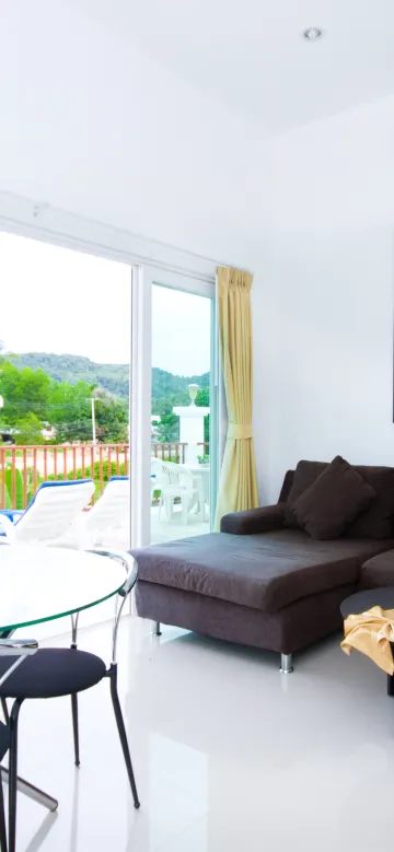 เพ๊นท์เฮ้าส์ อพาร์ทเมนท์