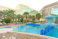 Millennium Airport Hotel Dubai - balcony