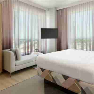 The Viv Hotel, Anaheim, a Tribute Portfolio Hotel Rooms