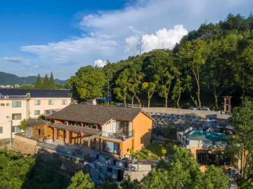 Yunhe Liushun Homestay - Pools