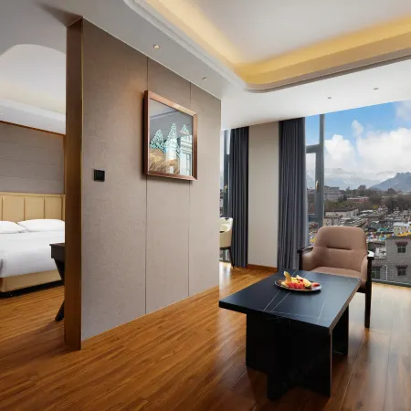 Lhasa Snow Paradise International Hotel (Potala Palace)