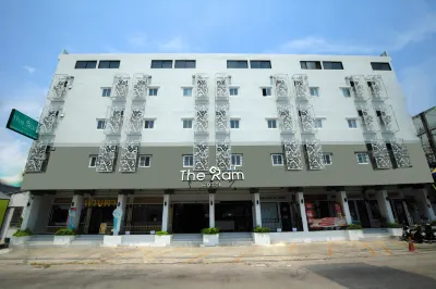 The Ram Hotel Hotels in der Nähe von Wat Senanon