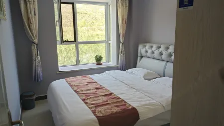 Haidong Ping'an District Youyou Homestay (Airport Branch)