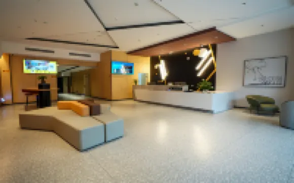 IU飯店（紅河河口店）