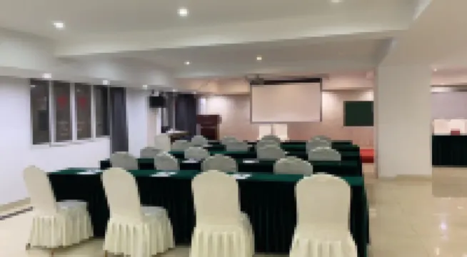 AHAO Yahao Hotel (Fuzhou Cangshan Wanda Plaza Aegean Hai Shopping Plaza Branch)