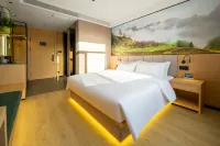 Yueju Business Hotel