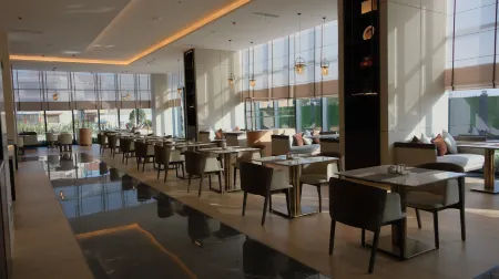 Grand Skylight Hotel Huangmei Jinchen Отели рядом со станцией Huangmei Railway Station