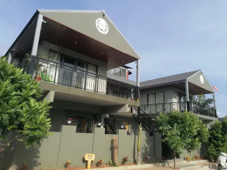 Nandi Hills View Cottages