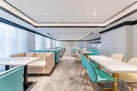 Xana Hotelle Hotel (Wulanchabu Zhi Ye Railway Station)