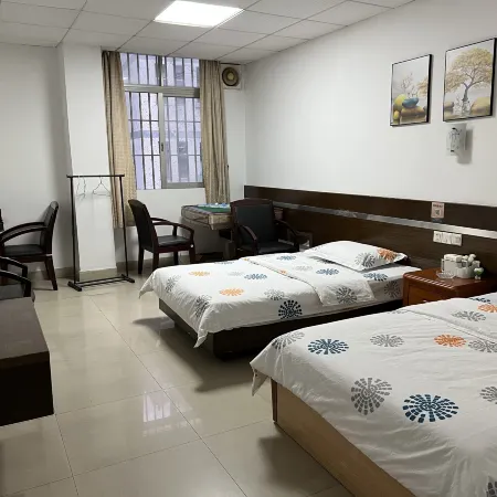 Heshan Novelty Hotel