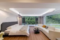 Li County Semi-Hidden Private Hot Springs Homestay