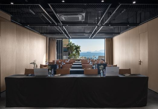 1. 선전 화이트 하..