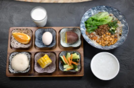 Mengyuan Bian Seaview Private Hot Spring Vacation Courtyard (Jiaochangwei Beach Branch)