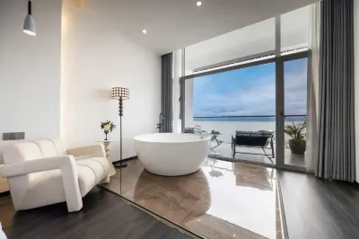 Hailing Island Livable Resort Apartment (Evergrande Sea Hawaii Branch)