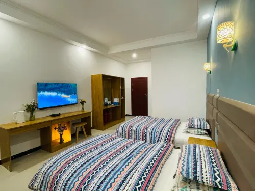 Burqin Shuimuge Lakeside Homestay