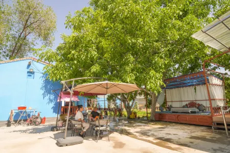 Happy Life Homestay Отели в г. Гунлюй