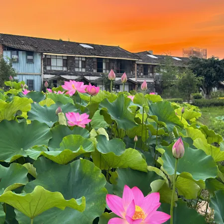 Puzhehei Mingsu · Mountain View Sunset Hotel (Puzhehei Scenic Area Qinglongshan Branch)