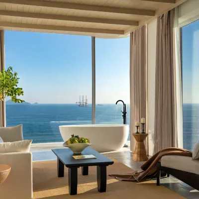 Yunxi Boutique Stay (Huangjin Coast) Hotels near Luojia Temple