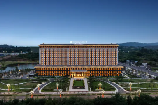 Wyndham Grand Plaza Royale Longchang