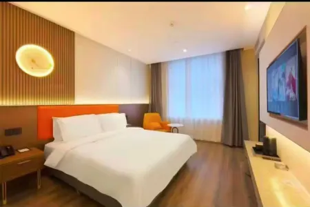 7Days Inn Hotel (Tongjiang Chinese Medicine Hospital Russian Style Park) Отели в г. Тунцзян