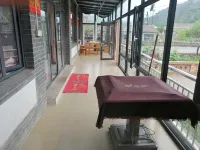 Weichang Jianping Farm Stay