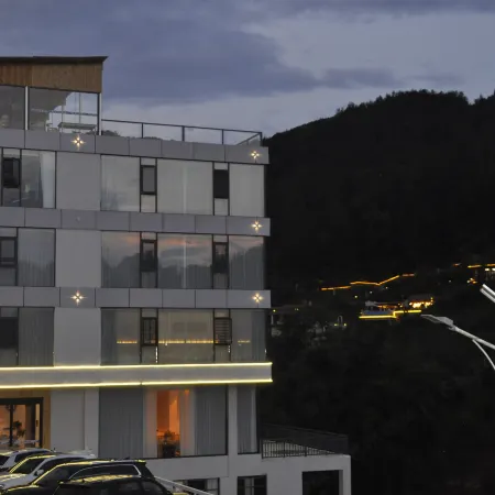 Yunqi Shanjie Homestay (Libo Xiaoqikong East Gate)