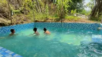 Sanjiang Zaoyue Garden Homestay - balcony