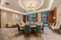 Mingdu Flower Half Open Hot Spring Resort Hotel