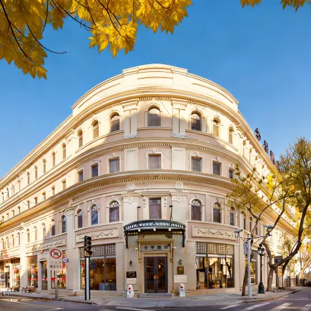 JI Hotel (Tianjin Xiaobailou ) Отели рядом с достопримечательностью «Станция метро Xiaobailou»