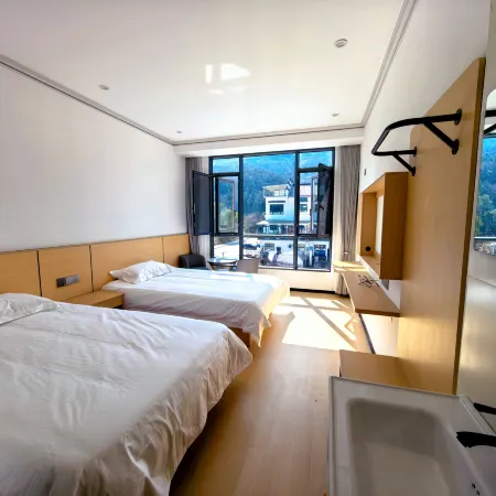Shitai Leyi Mountain Villa