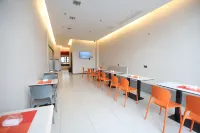 全季悅飯店（遂川八角樓文化藝術中心廣場店）