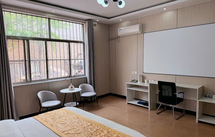 泗水森潤商務賓館