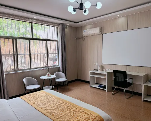 Sishui Senrun Business Hotel Hotéis em Condado de Sishui
