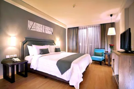 Harper Kuta Hotel by Aston