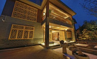 Liuyan Tingqi Guesthouse
