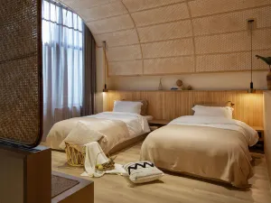 Yibin ShiShe Zhuliguan