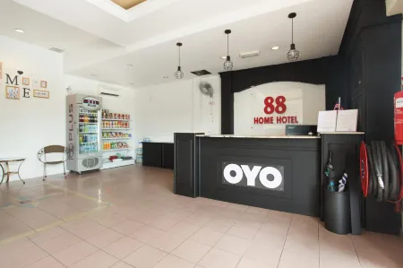 Hotel Home 88 Отели в г. Hilir Perak
