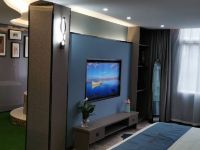 建始柏尔曼假日酒店 - 雅致行政大床套房