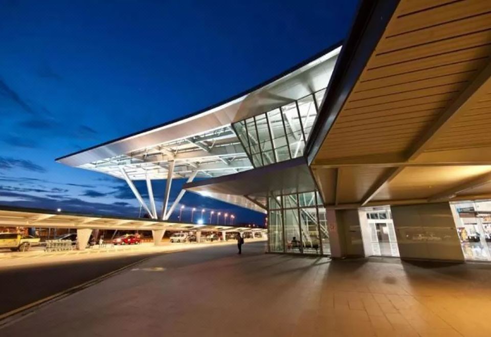 히어 호텔 위치