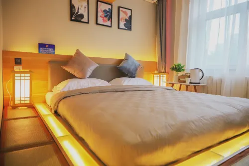 Space Box (Beijing Guomao CBD Jintai Lu Subway Station Branch)‌ - Romantic
