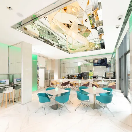 iclub AMTD Sheung Wan Hotel Отели рядом с достопримечательностью «Сёнвань»