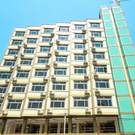 Gemsy Hotel