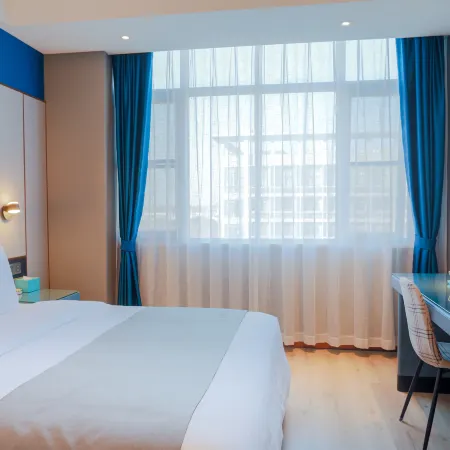 LANOU HOTEL(Taixing Wanda Square)