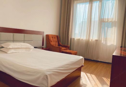 驻马店山河宾馆外景图